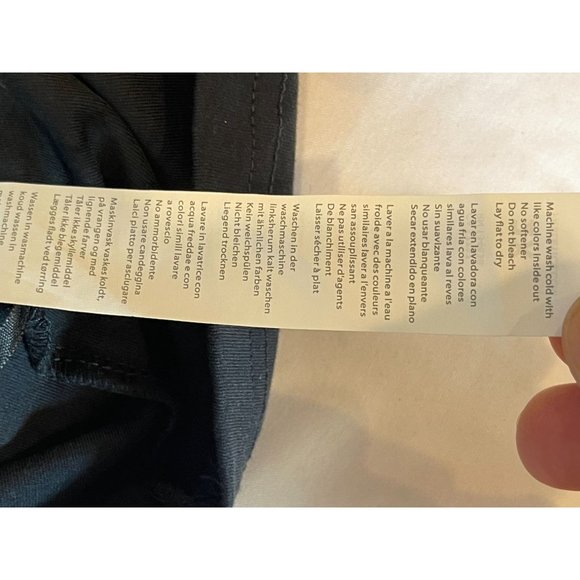 Fabletics Womens Halter Tank Top Racerback TK2253713 Sleeveless Black Size 2X - Picture 8 of 8